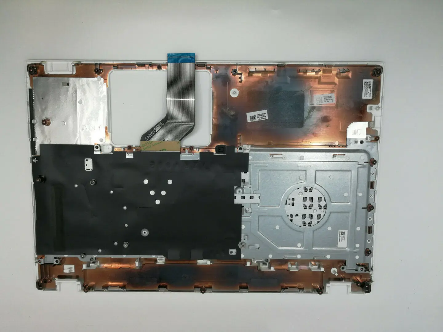 Acer LV5T_A50B Tastatur inkl. Topcase DE Weiß für Aspire Serie E5-522 E5-573 – Bild 2